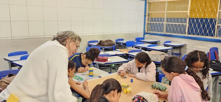 Estudantes de escolas estaduais de Minas transformam a matemática em experiência criativa e colaborativa